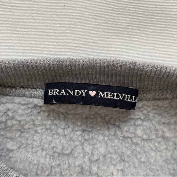Brandy Melville Longsleeve - Picture 3 of 3